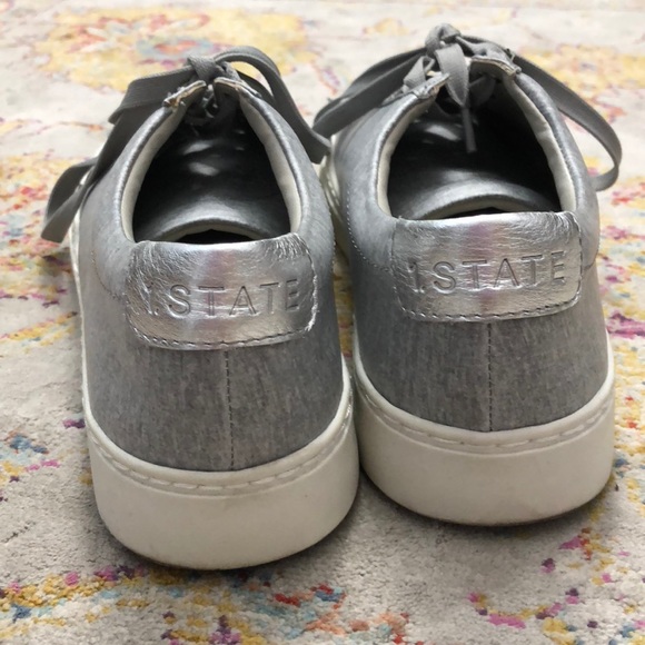 Gray w/ metallic accent 1.State sneakers size 8 - Picture 3 of 5